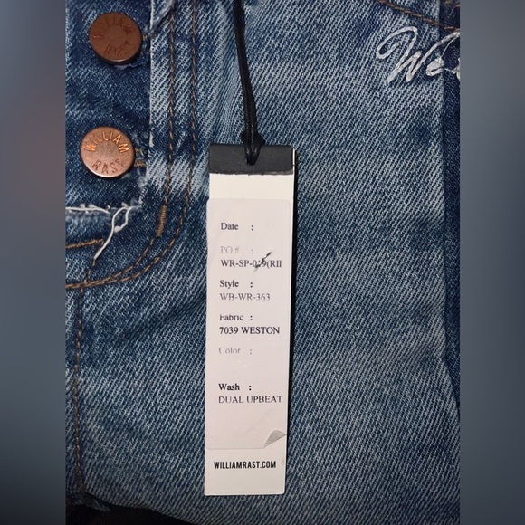 William Rast - Denim Shorts - Sise 28 - Picture 4 of 4